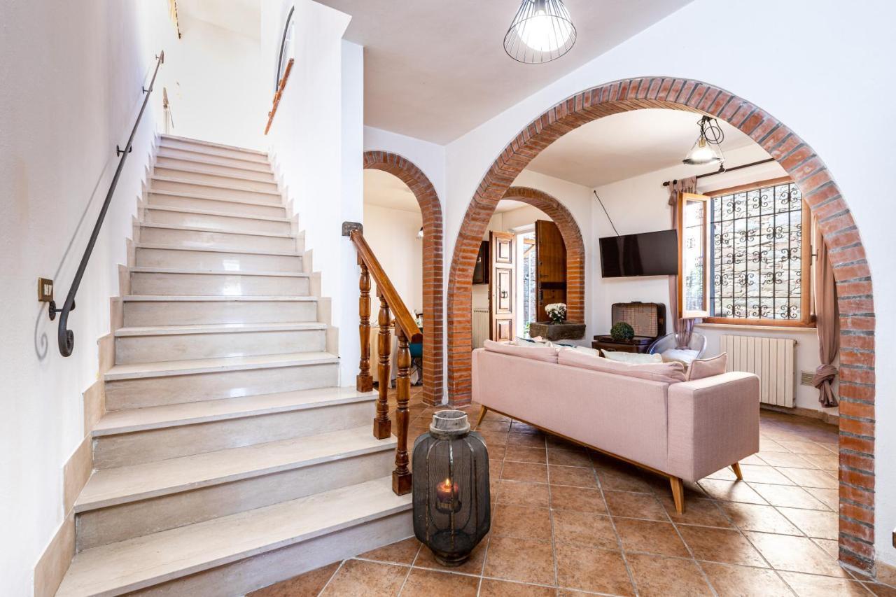 Agri Apartment La Terrazza La Ripadoro Кьянни Экстерьер фото